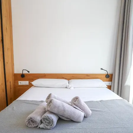 Cala Vadella Beachwalk Suites Habitación foto