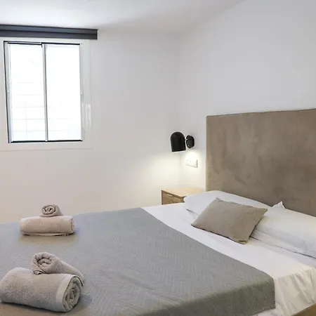 Cala Vadella Beachwalk Suites Habitación foto