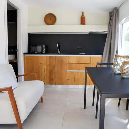 Cala Vadella Beachwalk Suites Habitación foto